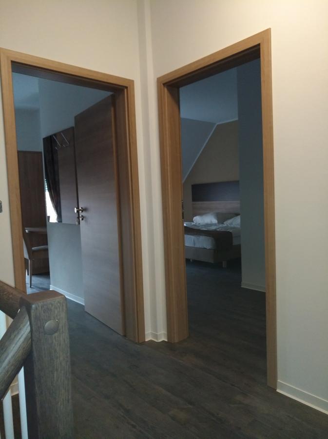 Hotel Pizzeria Da Beni Kochersteinsfeld Bagian luar foto